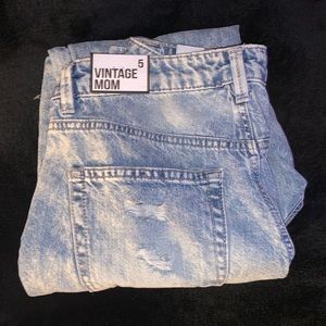 Almost famous vintage mom jeans size 5